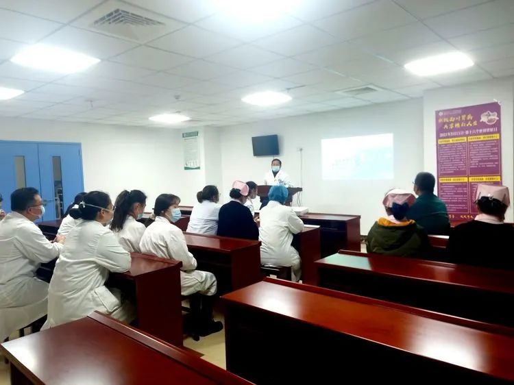  取长补短，共进步——记肾病学科医护交流学习会