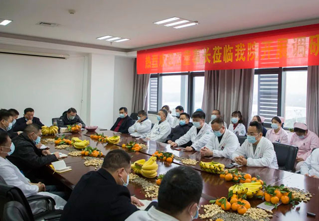 知难而进显勇毅，厉兵秣马更向前——江永强董事长莅临凤凰医院召开年度调研会议