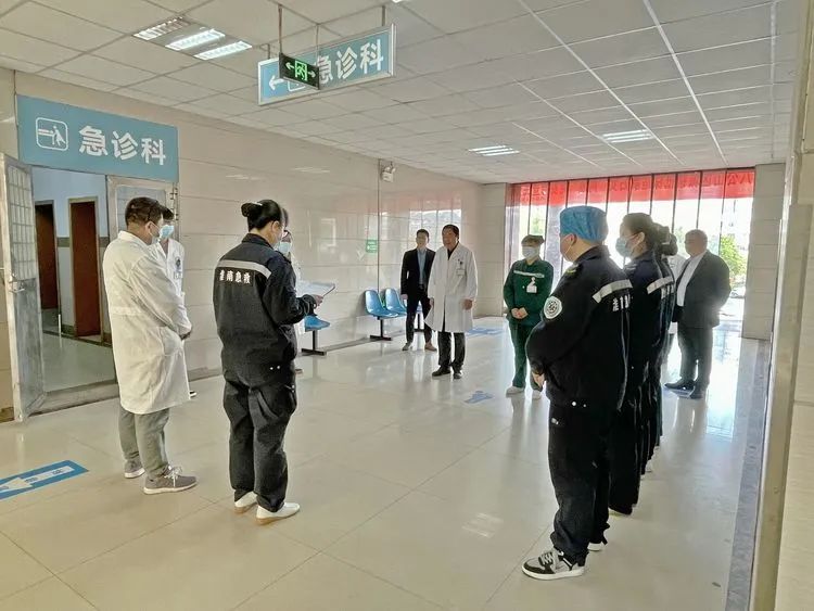 以练为战，新庄孜医院举行急诊急救应急演练