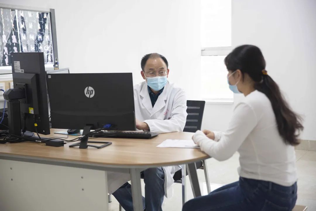 东方总院医学影像科门诊专家介绍