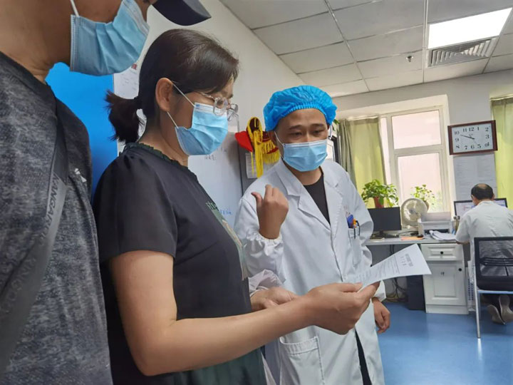 不幸患癌，没想到一位好医生救了她