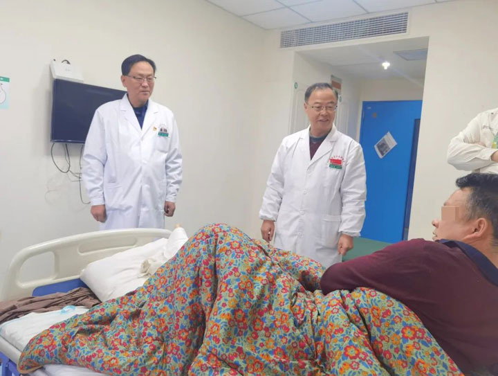 情暖人间三月天——东方特困患者救助基金为患者送去帮助