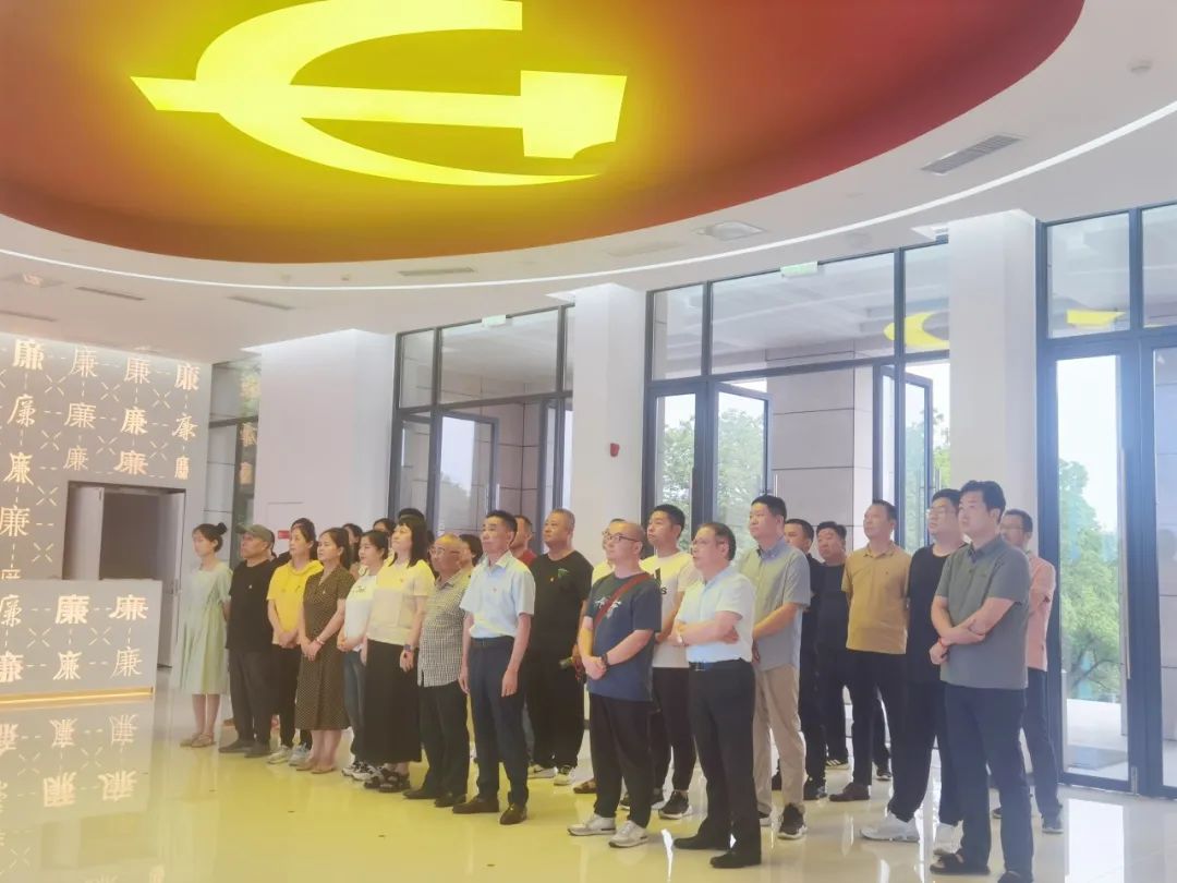 循廉洁之道，扬清正之风 ——广济医院组织临床党员群众参观党风廉政教育基地