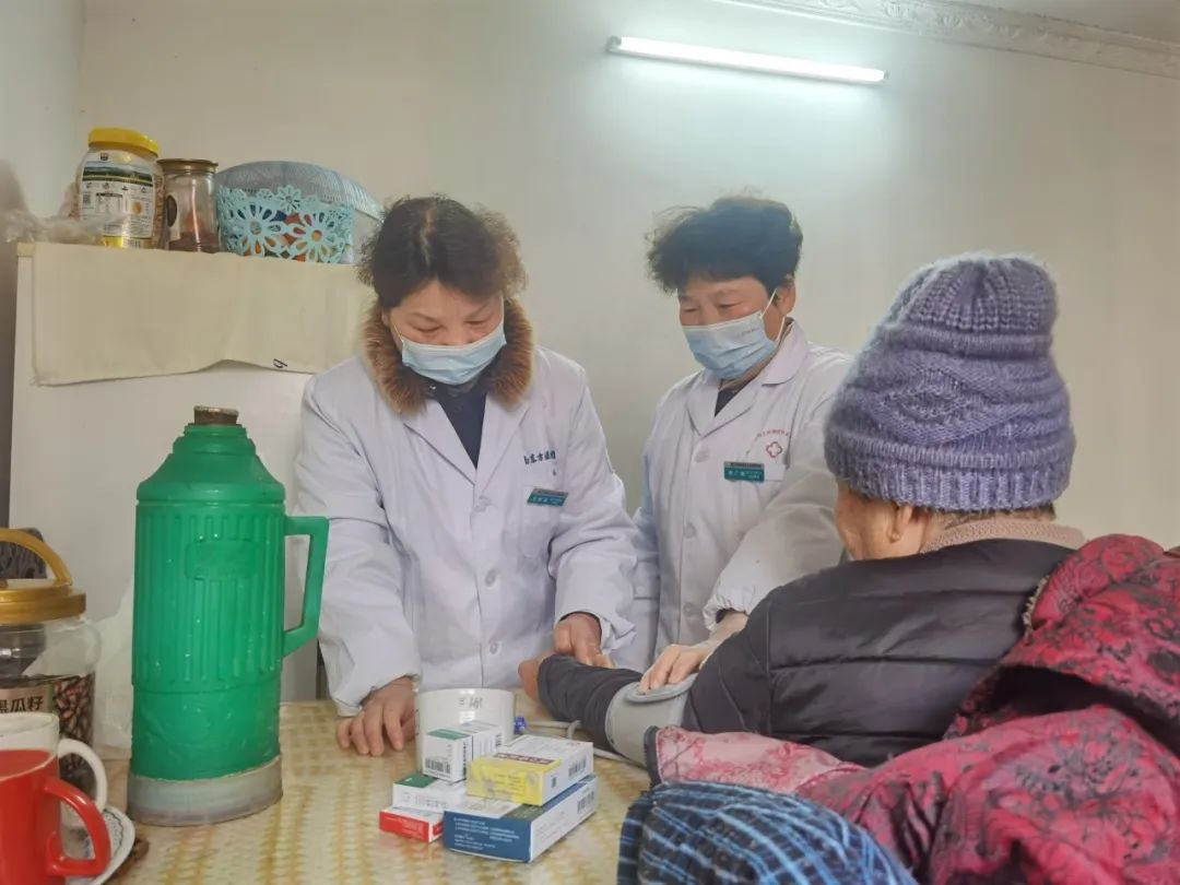 医生把药送上门，做群众贴心的“医靠”