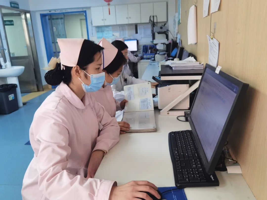 今天，我被一个00后的小姑娘感动了 ——记广济医院神经内科护士高茹二三事