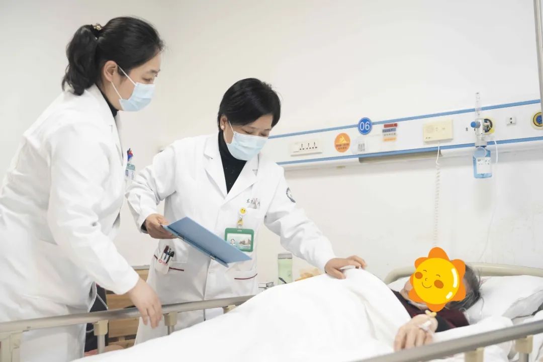 东方总院开通绿色通道，贴心服务护佑功臣健康——东方总院老年病科温情救治九旬老兵