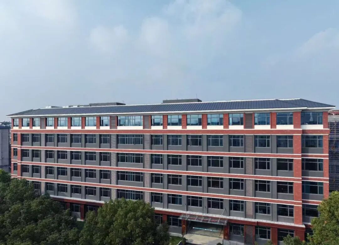 跨越医养界限，东方颐养健康养老服务中心真情筑就安心港湾