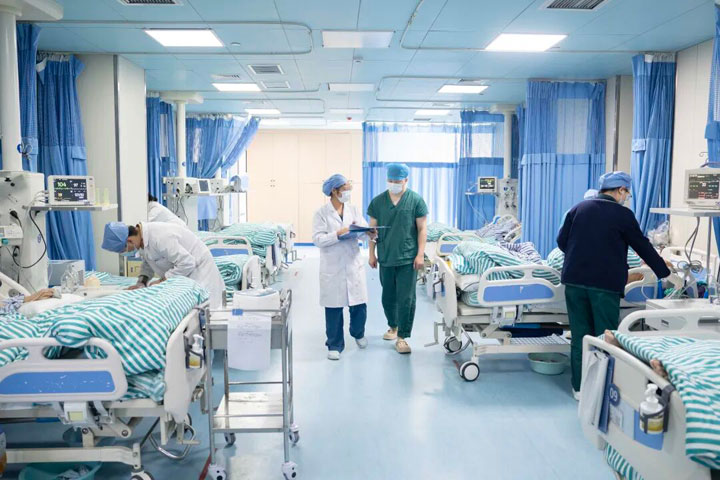 东方总院重症康复病区，以“早期介入+个体化康复”点亮重症患者重生之路